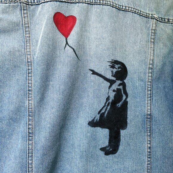 Customized Noisy May oversized denim jacket in medium blue wash - Picture 2 of 5